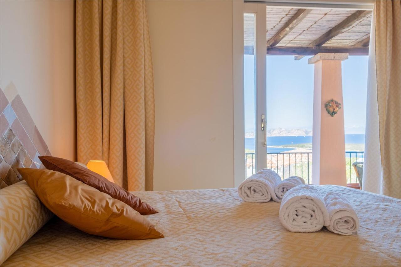 Appartamento Vista Mare 3 Min Porto Cervo ลิเชียดิวักกา ภายนอก รูปภาพ
