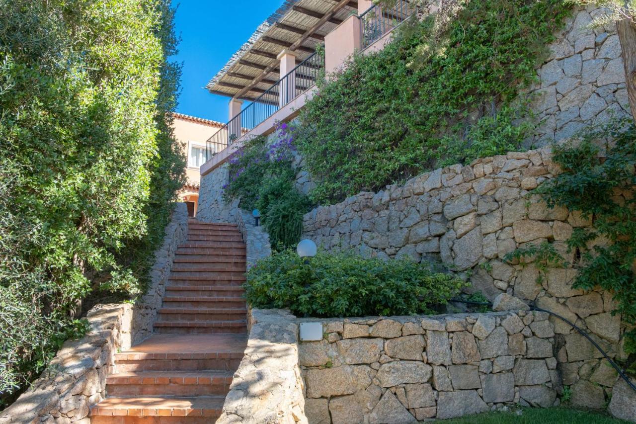 Appartamento Vista Mare 3 Min Porto Cervo ลิเชียดิวักกา ภายนอก รูปภาพ